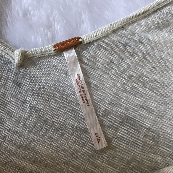 FREE PEOPLE TOP - Picture 4 of 6